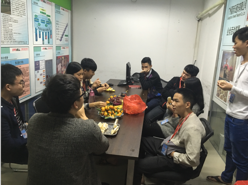 嘉音訊-10010客聯(lián)中心新人座談會(huì)